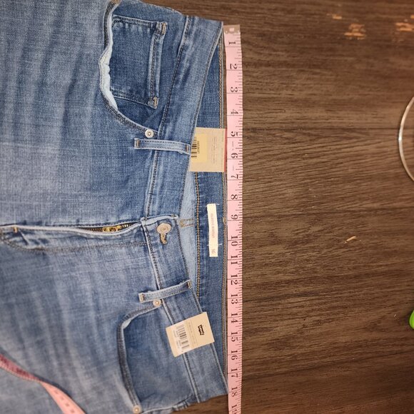 Levi’s Classic Bootcut Jeans NWT Size 16 Medium Wash Blue - Picture 7 of 16